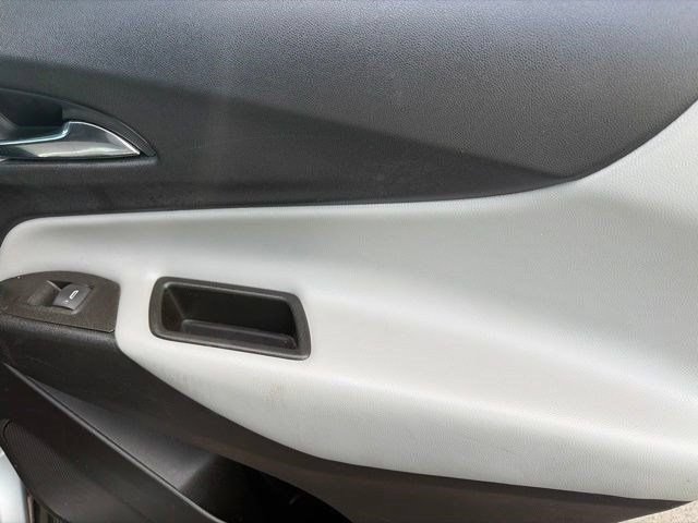 Used 2023 Chevrolet Equinox LS FWD image 35