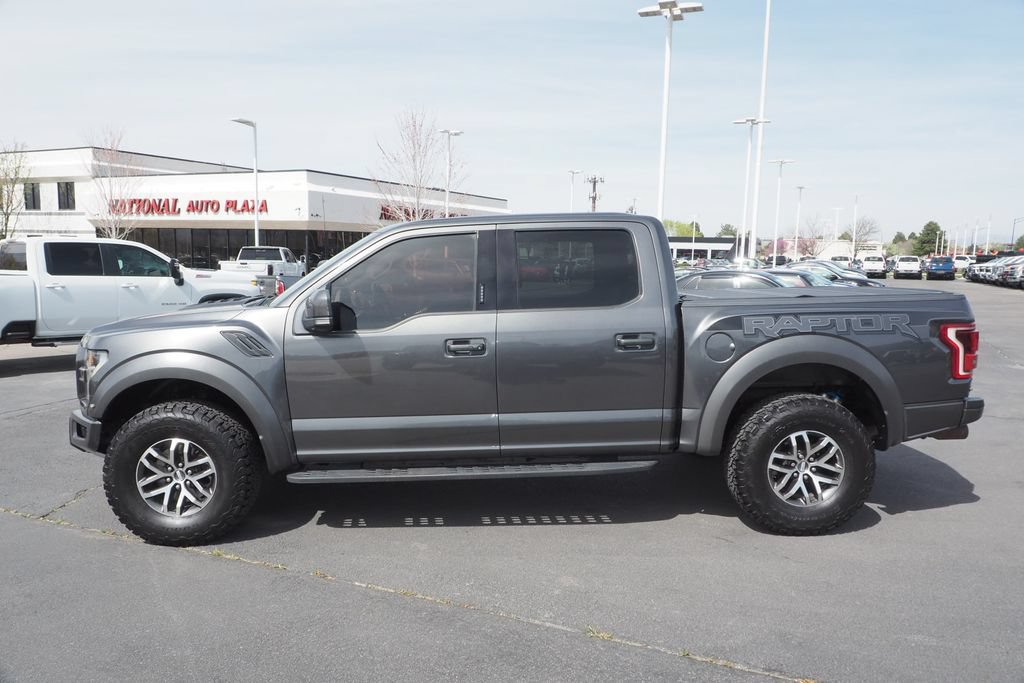 Used 2018 Ford F150 Raptor w/ Equipment Group 802A Luxury AWD/4WD image 4