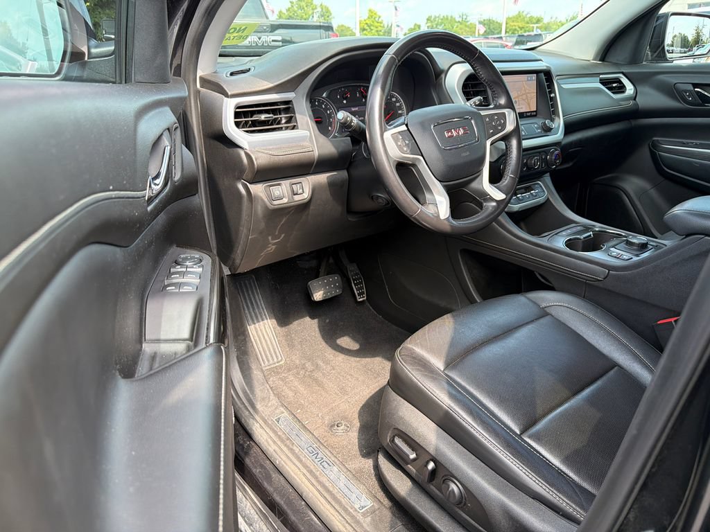 Used 2020 GMC Acadia SLT w/ Premium Package AWD/4WD image 25