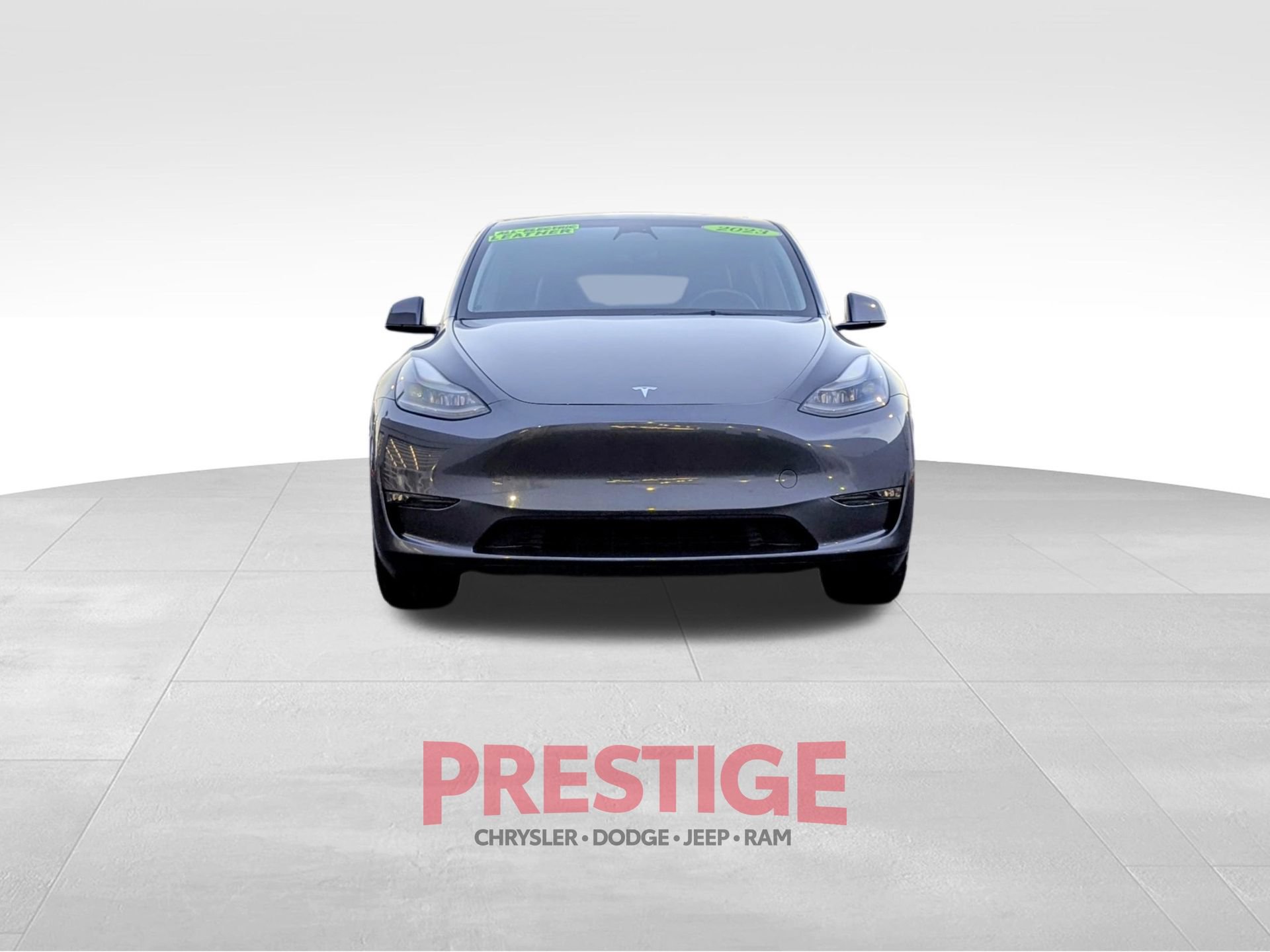 Used 2023 Tesla Model Y Performance AWD/4WD image 3