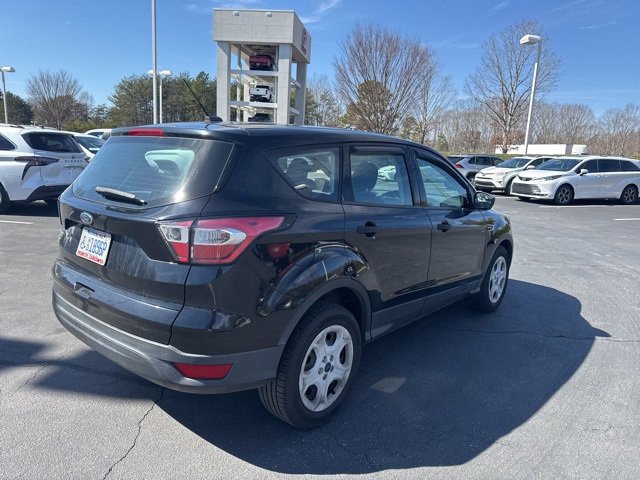 Used 2018 Ford Escape S image 5