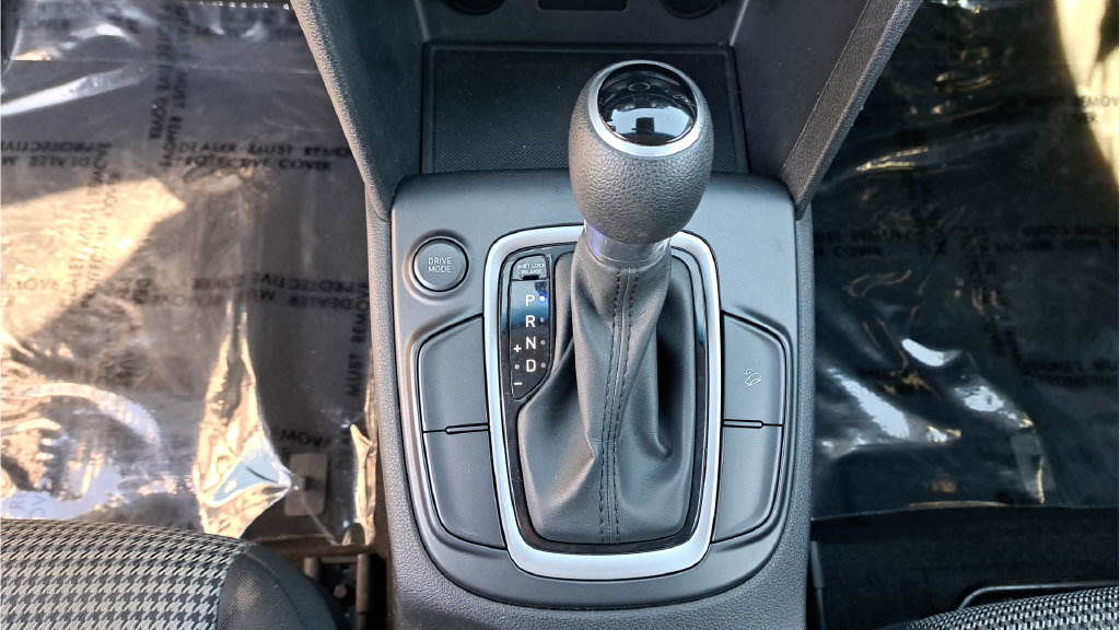 Used 2019 Hyundai Kona SE FWD image 34