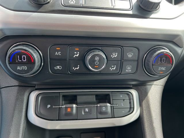 Used 2023 GMC Acadia SLE image 21