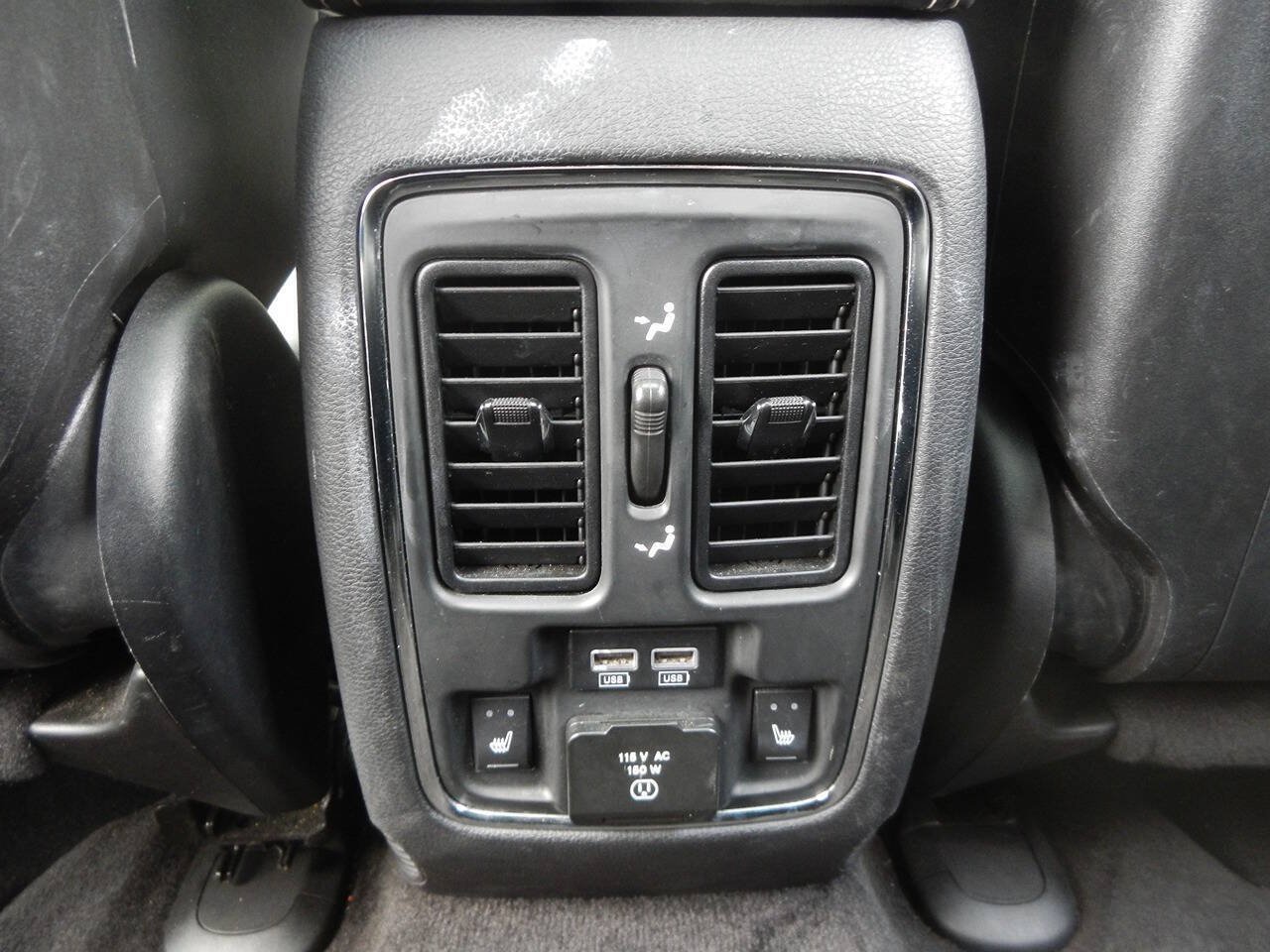Used 2015 Jeep Grand Cherokee Limited w/ Luxury Group II AWD/4WD image 34