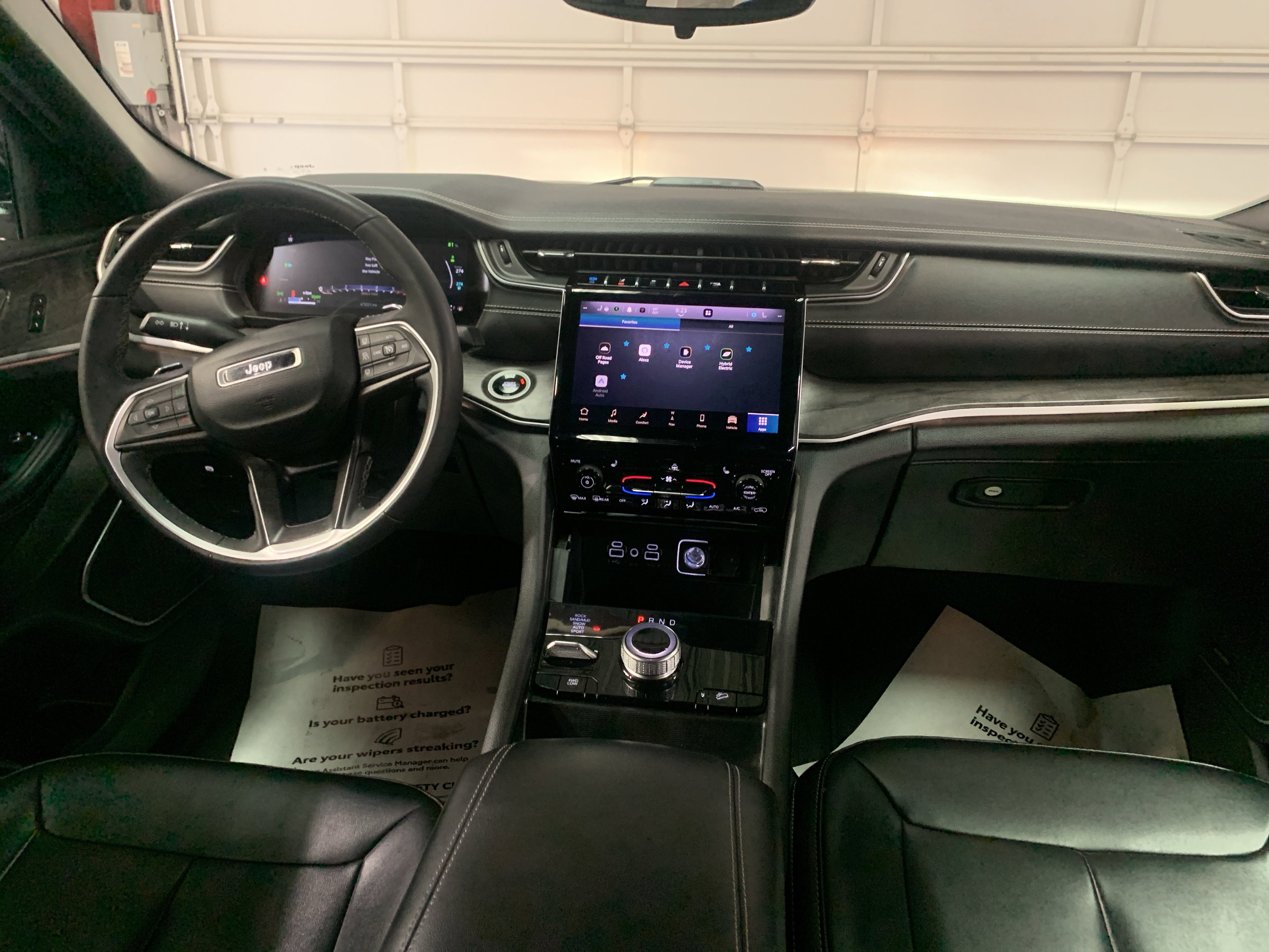 Used 2024 Jeep Grand Cherokee Limited 4xe image 15