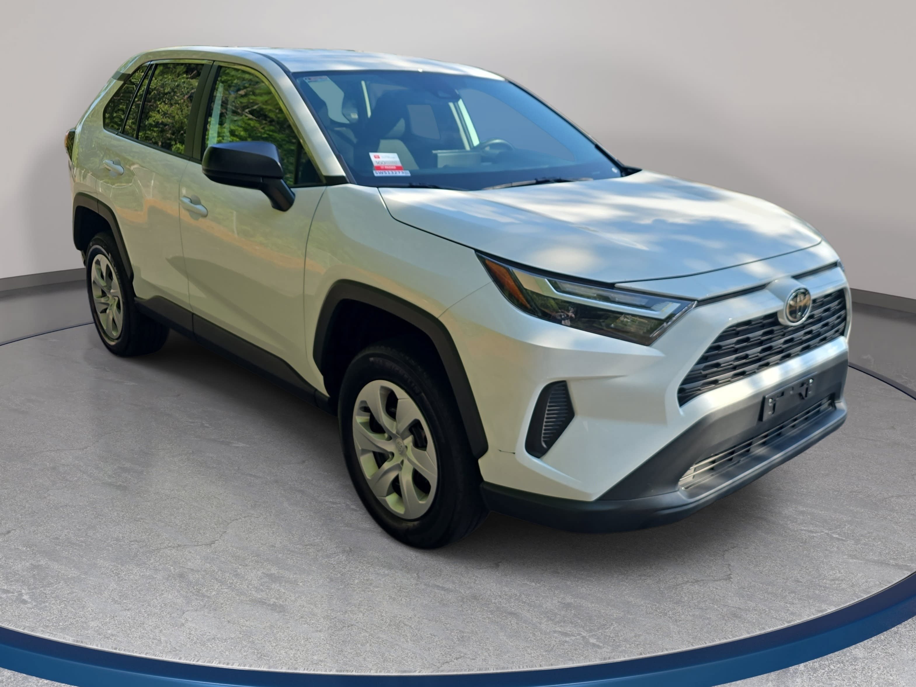 Certified 2025 Toyota RAV4 LE AWD/4WD image 3