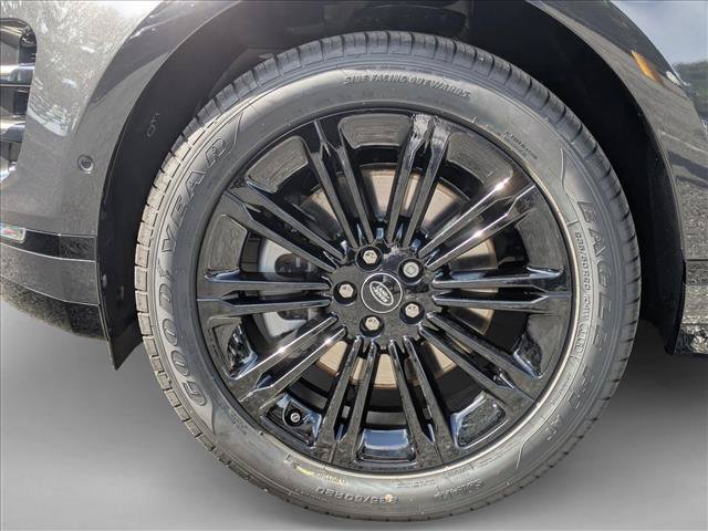 New 2026 Land Rover Range Rover Evoque Hoxton AWD/4WD image 10