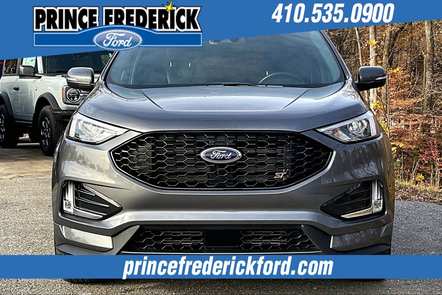 Used 2024 Ford Edge ST image 2