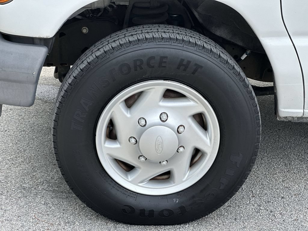 Used 2007 Ford E-250 and Econoline 250 RWD image 30