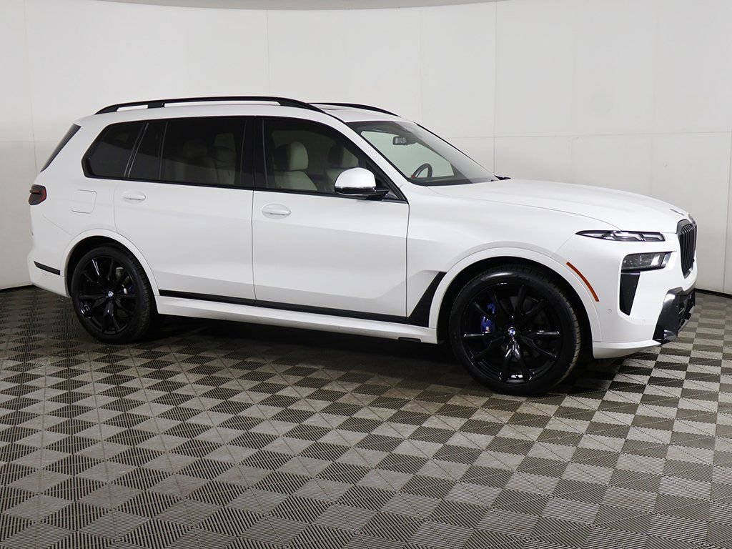 Used 2024 BMW X7 xDrive40i w/ Executive Package image 20