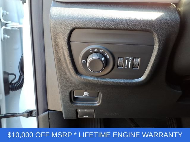 New 2026 Jeep Grand Cherokee L 4WD image 16