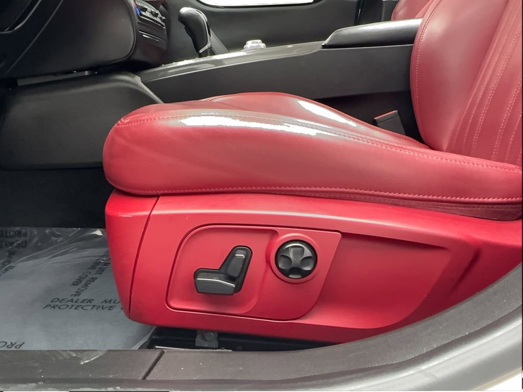 Used 2018 Maserati Ghibli S image 25