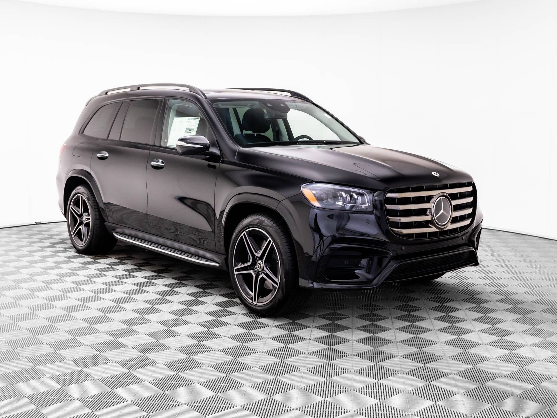 New 2026 Mercedes-Benz GLS 450 4MATIC image 7