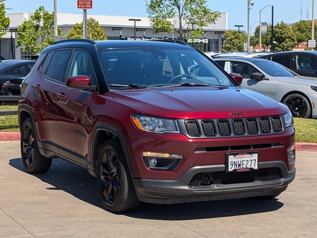 Used 2021 Jeep Compass Latitude w/ Sun and Sound Group image 3