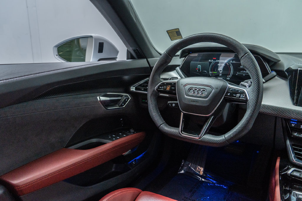 Used 2024 Audi e-tron GT Premium Plus w/ Executive Package AWD/4WD image 29
