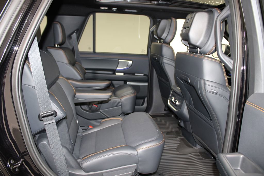 New 2026 Ford Expedition Tremor image 32