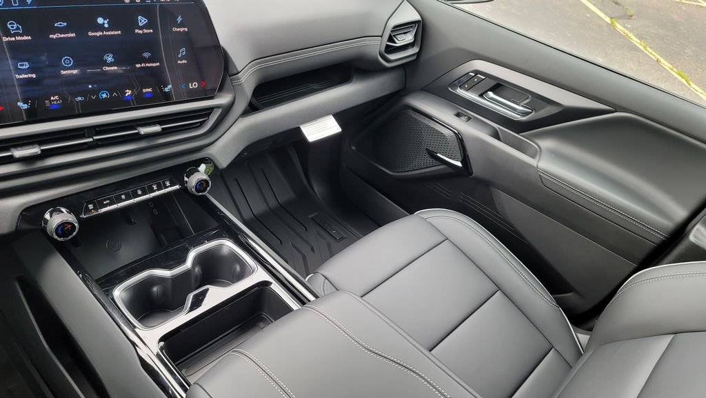New 2026 Chevrolet Silverado EV LT image 23
