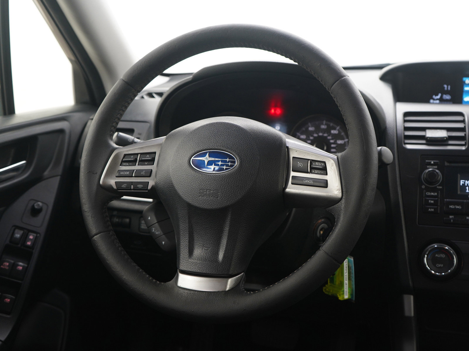 Used 2015 Subaru Forester 2.5i Limited image 17