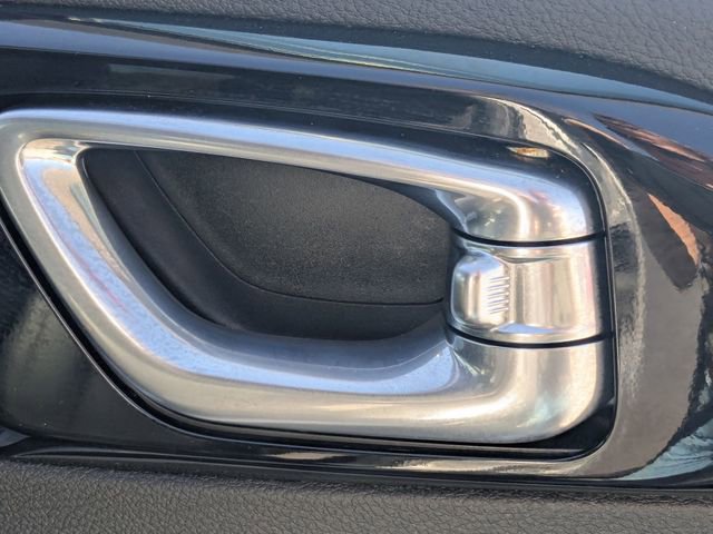 Used 2025 Jeep Compass Limited AWD/4WD image 33