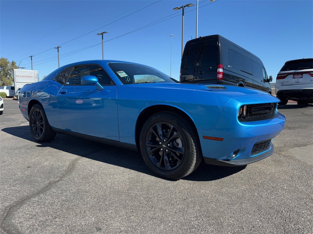Used 2023 Dodge Challenger SXT w/ Blacktop Package image 2