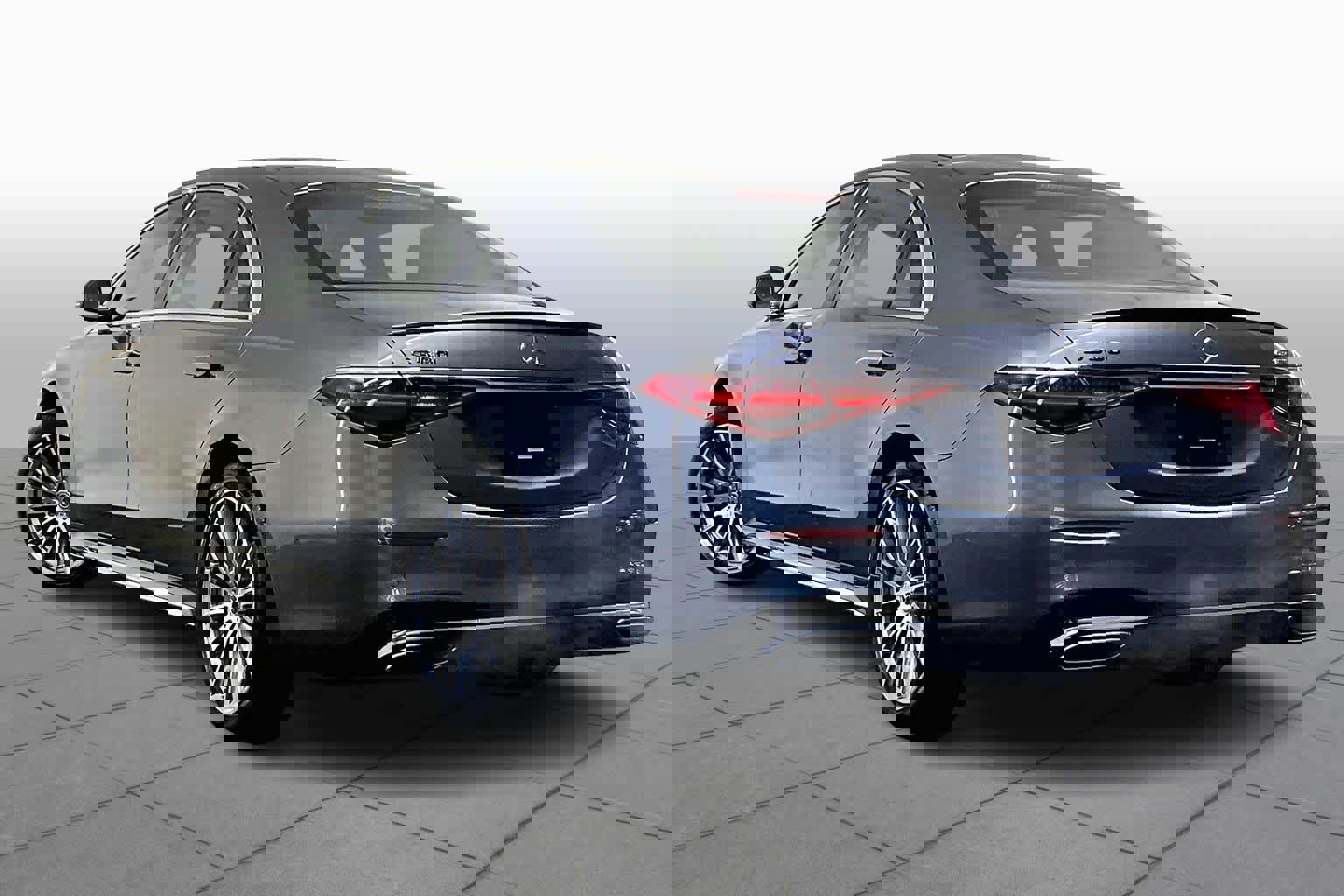 Used 2023 Mercedes-Benz S 580 4MATIC Sedan image 12