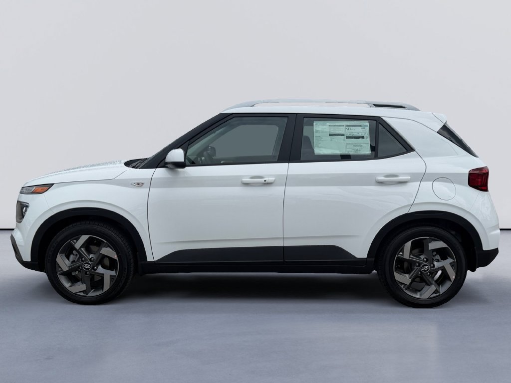 New 2026 Hyundai Venue SEL FWD image 6