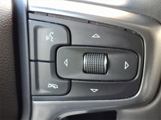 Used 2023 Chevrolet Suburban Z71 w/ Luxury Package image 35