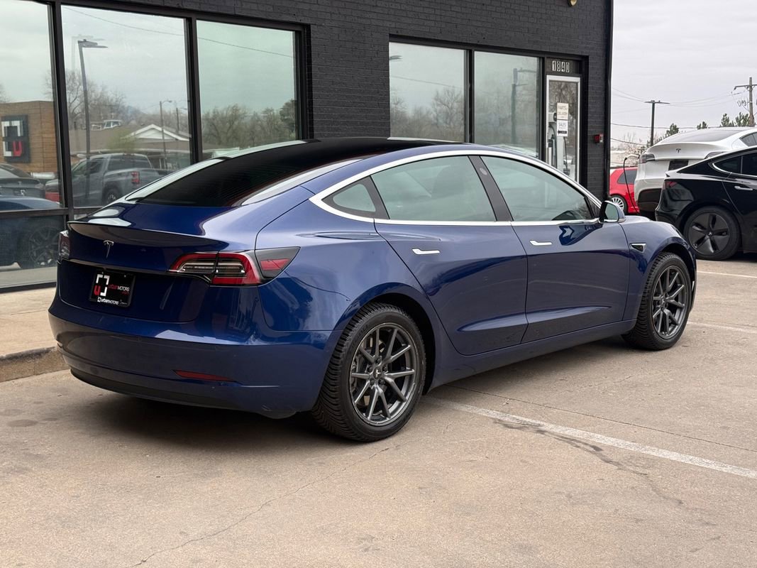 Used 2019 Tesla Model 3 Standard Range Plus RWD image 12