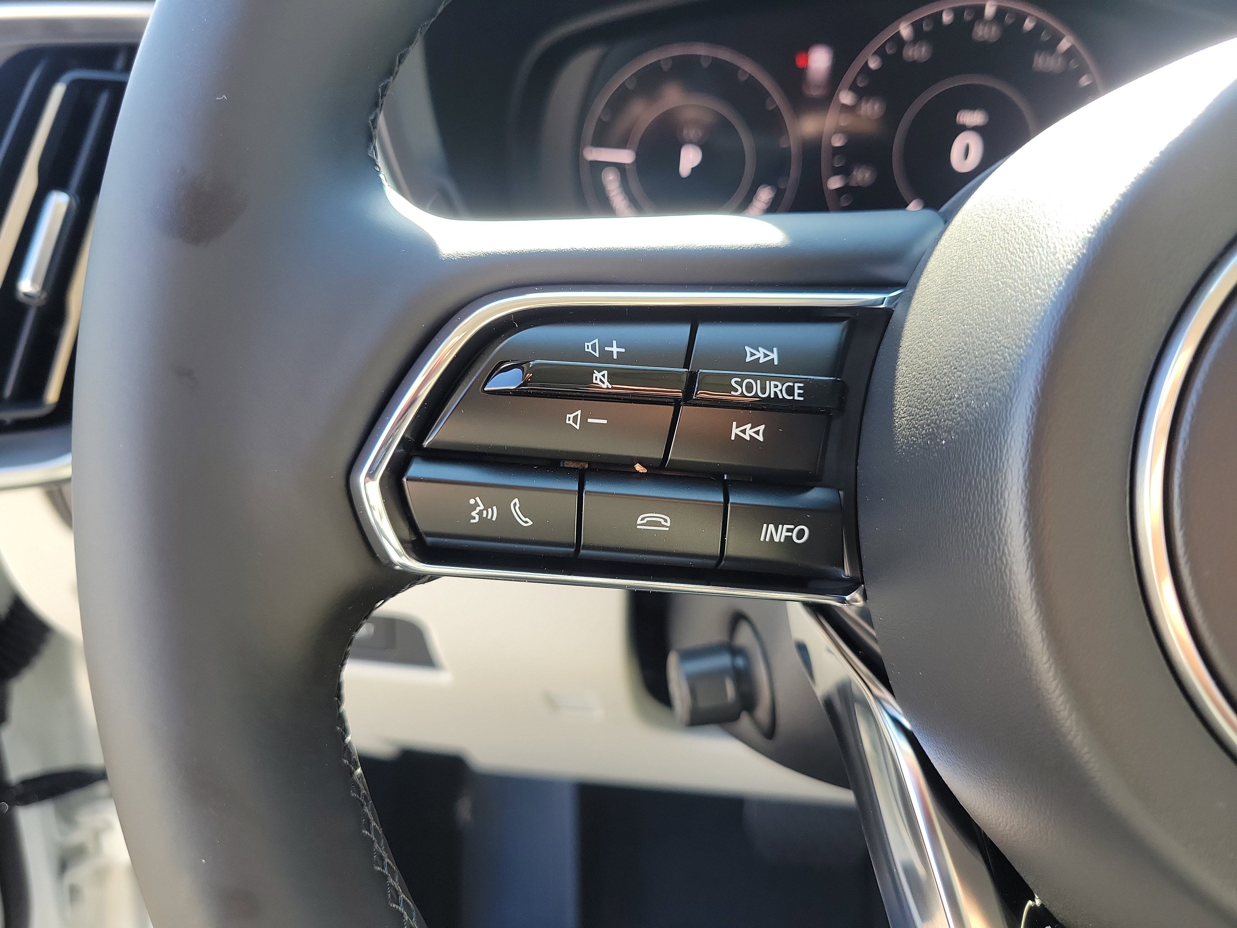 New 2026 MAZDA CX-90 Plug-In Hybrid w/ Premium Plus image 27