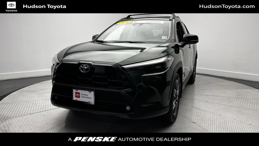 Used 2026 Toyota Corolla Cross XLE w/ Convenience Package AWD/4WD image 1