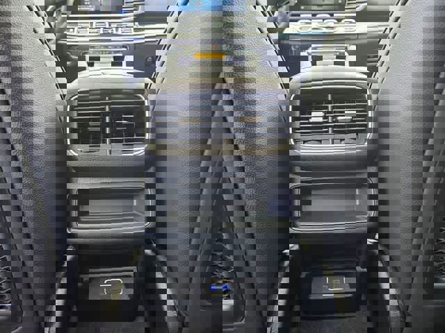 Used 2026 Mercedes-Benz GLE 450e 4MATIC image 18