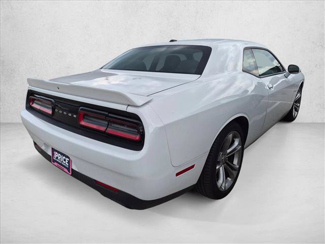 Used 2021 Dodge Challenger R/T RWD image 4