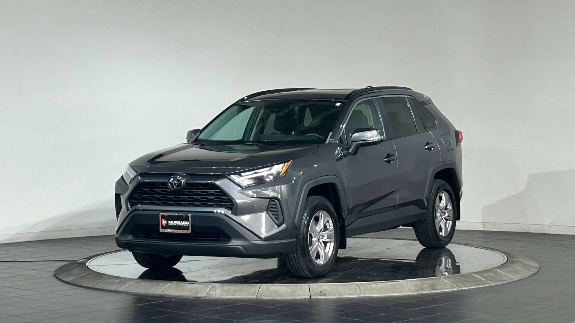 Used 2022 Toyota RAV4 XLE w/ Convenience Package AWD/4WD image 5