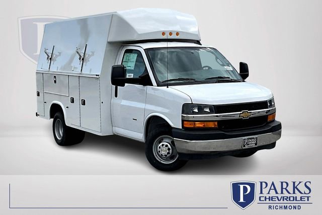 New 2024 Chevrolet Express 3500 w/ Power Convenience Package
