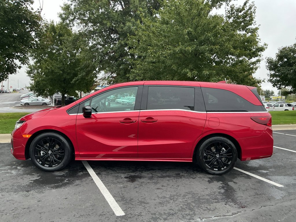 Used 2025 Honda Odyssey Sport-L image 7