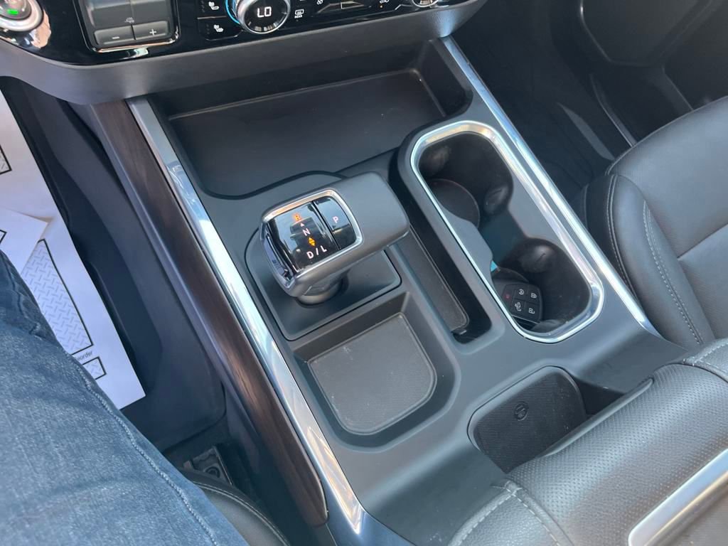 Used 2022 GMC Sierra 1500 SLT w/ SLT Premium Plus Package image 17