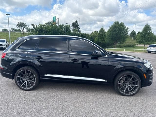 Used 2017 Audi Q7 2.0T Premium Plus w/ Premium Plus Package AWD/4WD image 4