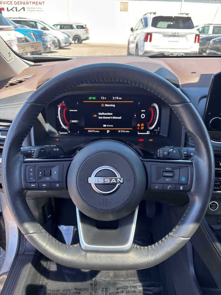 Used 2023 Nissan Rogue Platinum w/ Platinum Premium Package AWD/4WD image 13