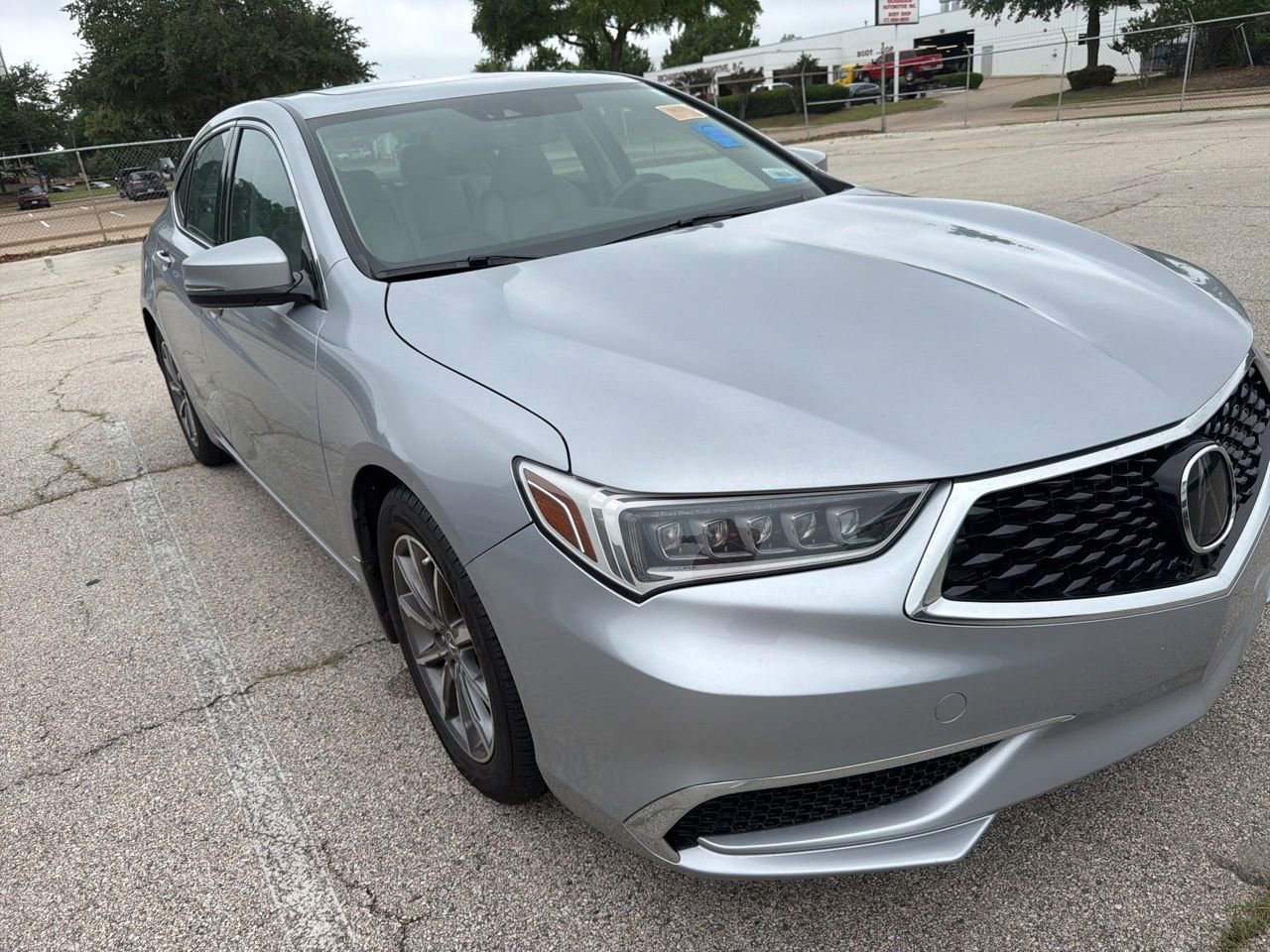Used 2019 Acura TLX w/ Technology Package FWD image 3