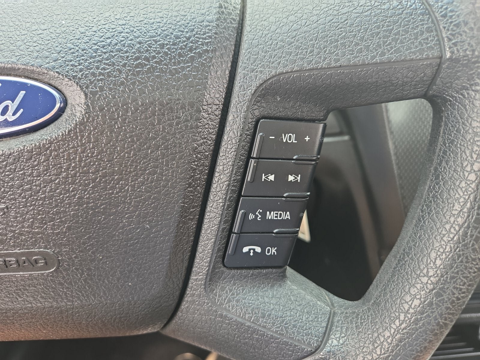 Used 2009 Ford Fusion SE FWD image 15