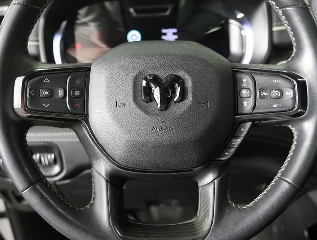 Used 2024 RAM 1500 Limited image 13