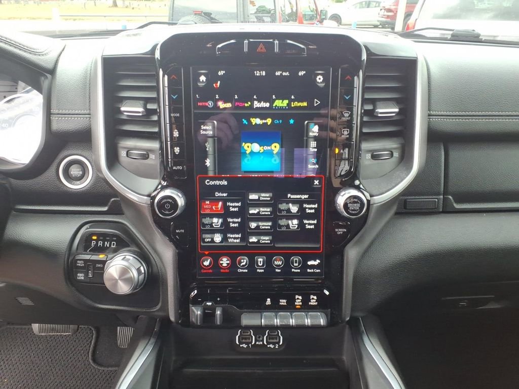 Used 2020 RAM 2500 Laramie w/ Night Edition AWD/4WD image 11