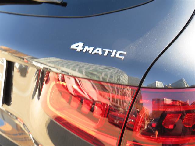 Used 2020 Mercedes-Benz GLC 300 4MATIC image 31