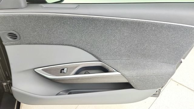 Used 2024 Lucid Air Pure RWD image 41