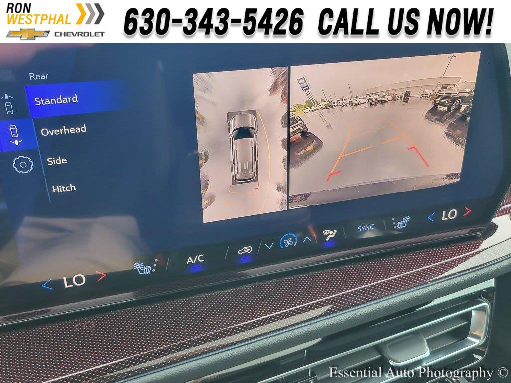 New 2026 Chevrolet Traverse Z71 w/ Driver Confidence Package AWD/4WD image 16