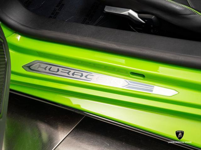 Used 2021 Lamborghini Huracan EVO RWD image 26