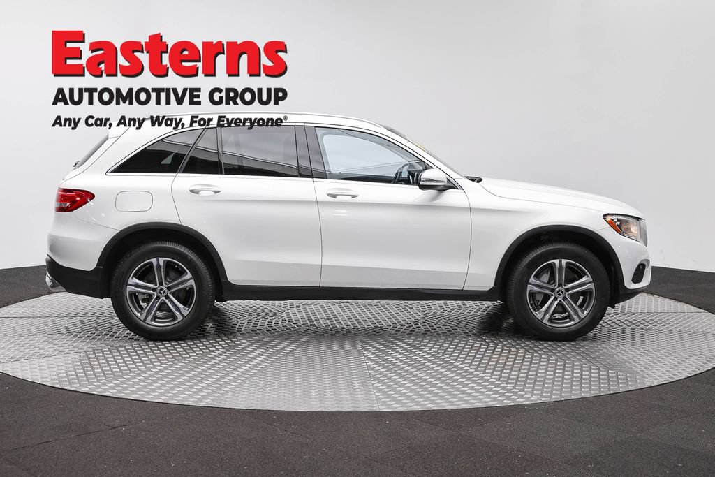 Used 2019 Mercedes-Benz GLC 300 4MATIC image 6