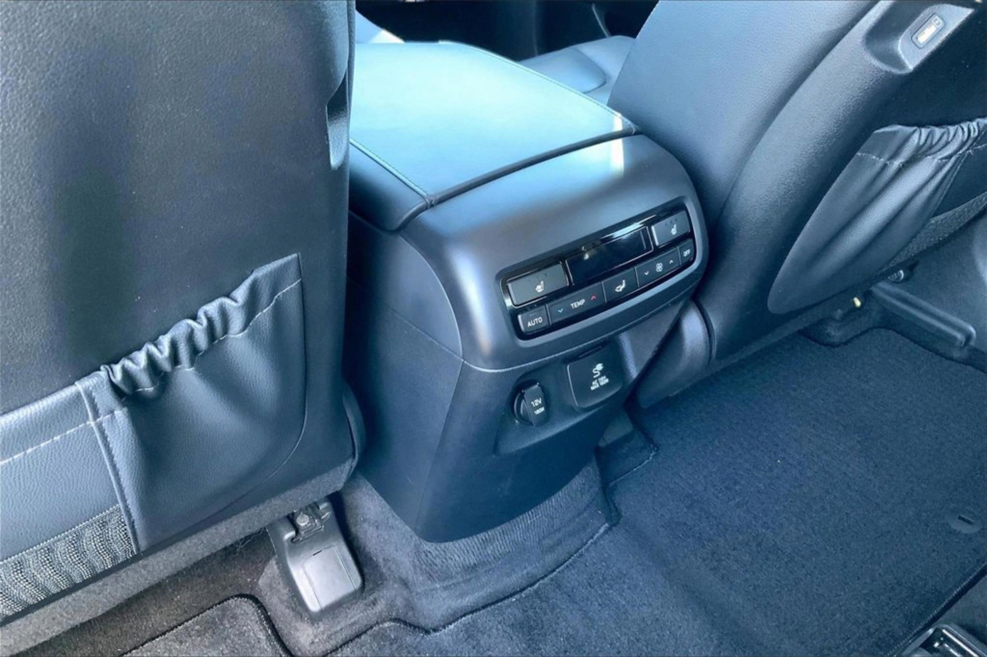 Used 2022 Hyundai Palisade SEL w/ Premium Package image 37