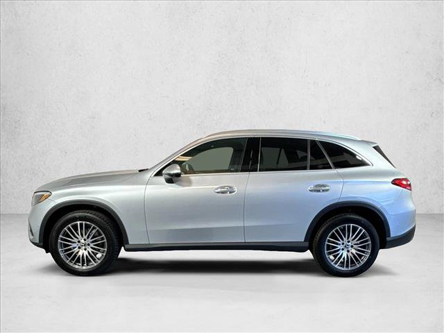 Used 2026 Mercedes-Benz GLC 300 4MATIC image 8