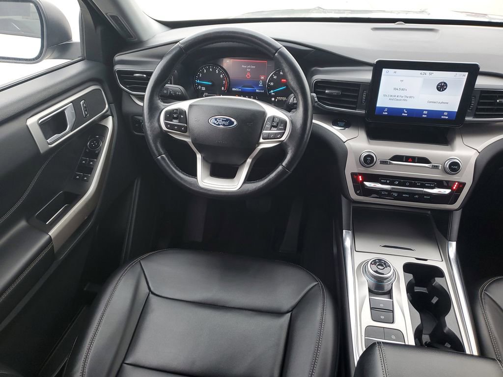 Used 2023 Ford Explorer XLT w/ Equipment Group 202A image 15